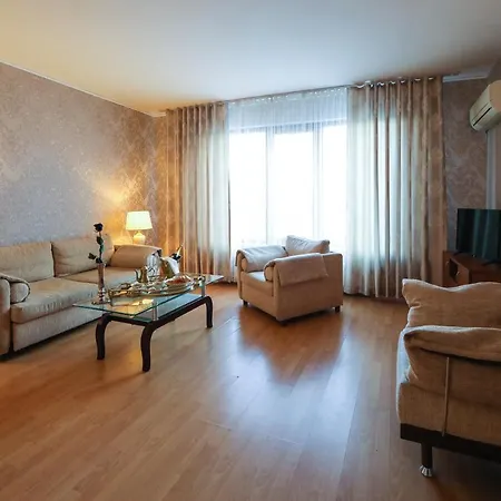 Complex Baroto Hotel