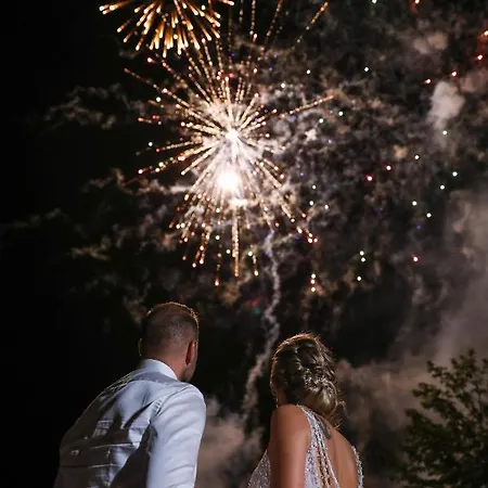 Complex Baroto Hotel 3*