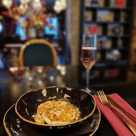 Complex Baroto Hotel