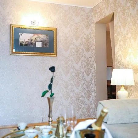 Hotel Complex Baroto 3*