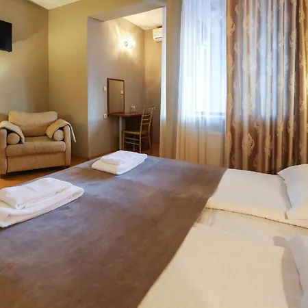 Complex Baroto Hotel